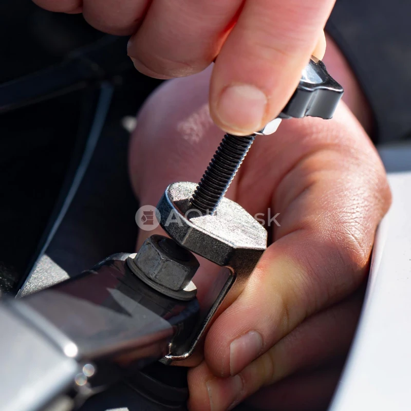 Sťahov&aacute;k na ramen&aacute; stierača