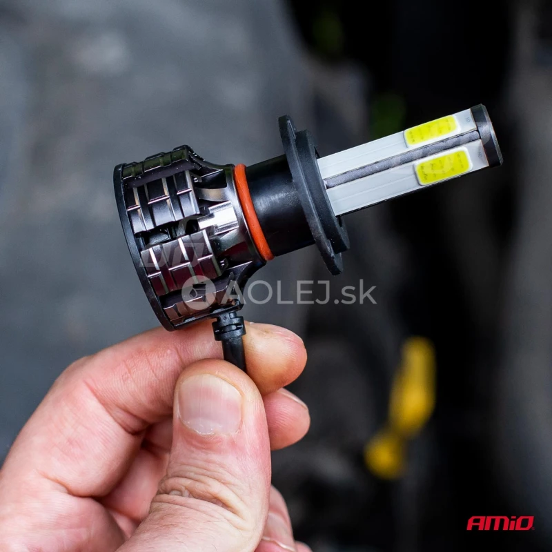 LED žiarovky hlavn&eacute;ho svietenia H4 COB 4Side AMiO