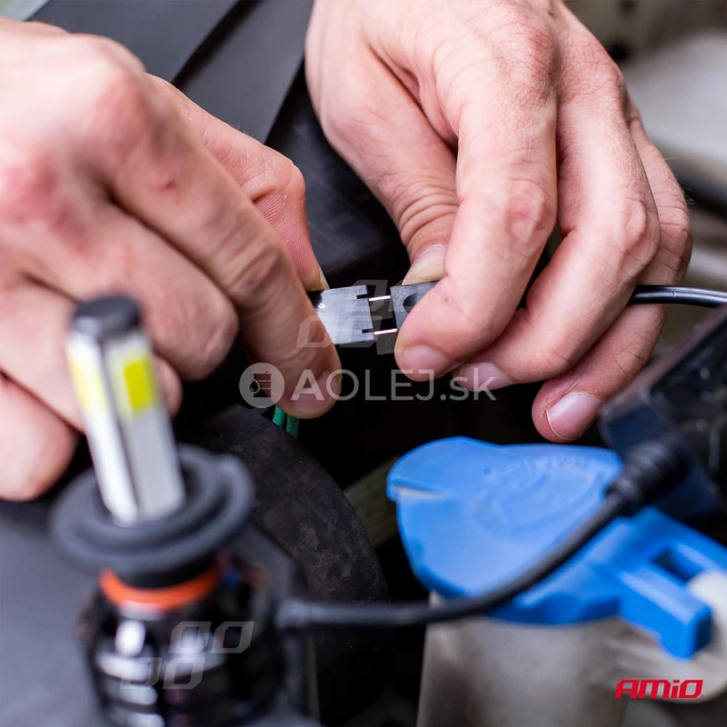 LED žiarovky hlavn&eacute;ho svietenia H4 COB 4Side AMiO