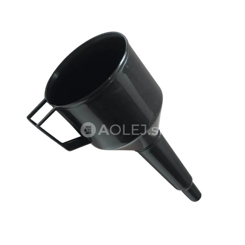 Lievik na palivo - rovn&yacute;