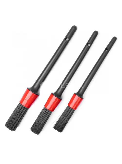 Sada detailingov&yacute;ch &scaron;tetcov mal&aacute; 3ks