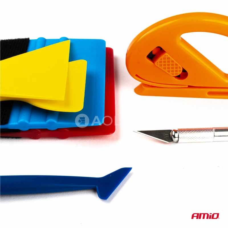 Sada n&aacute;strojov na olepovanie auta 8ks