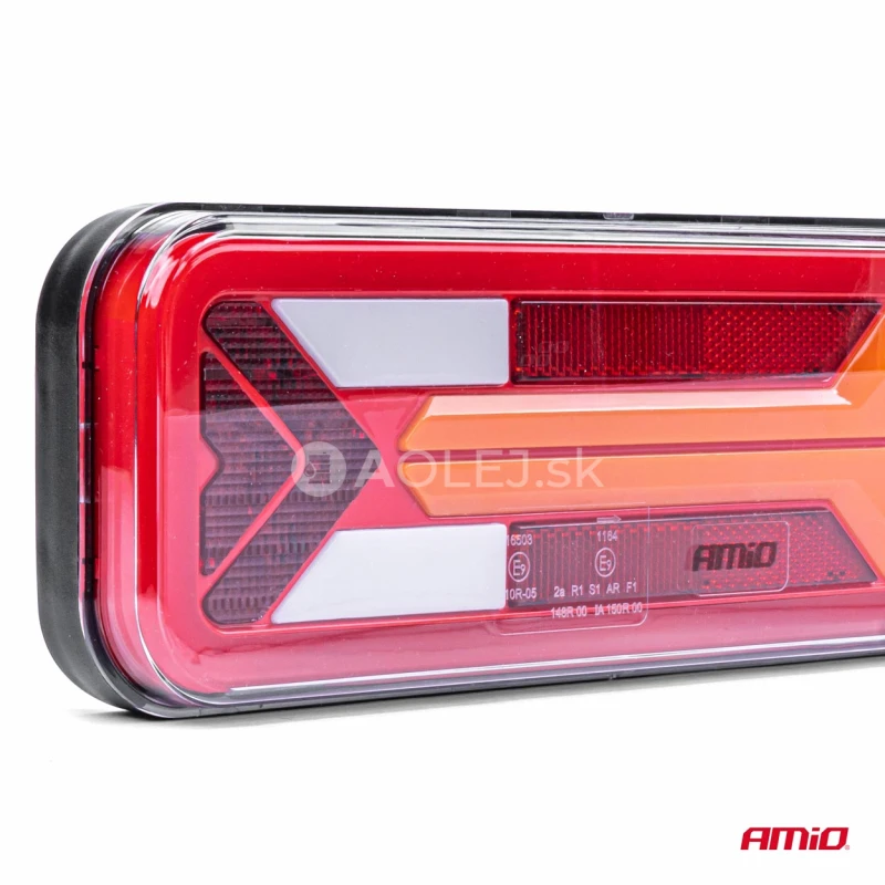 Svetlo zadné združené LED dynamické PRAVÉ RCL-09-R AMIO-03576
