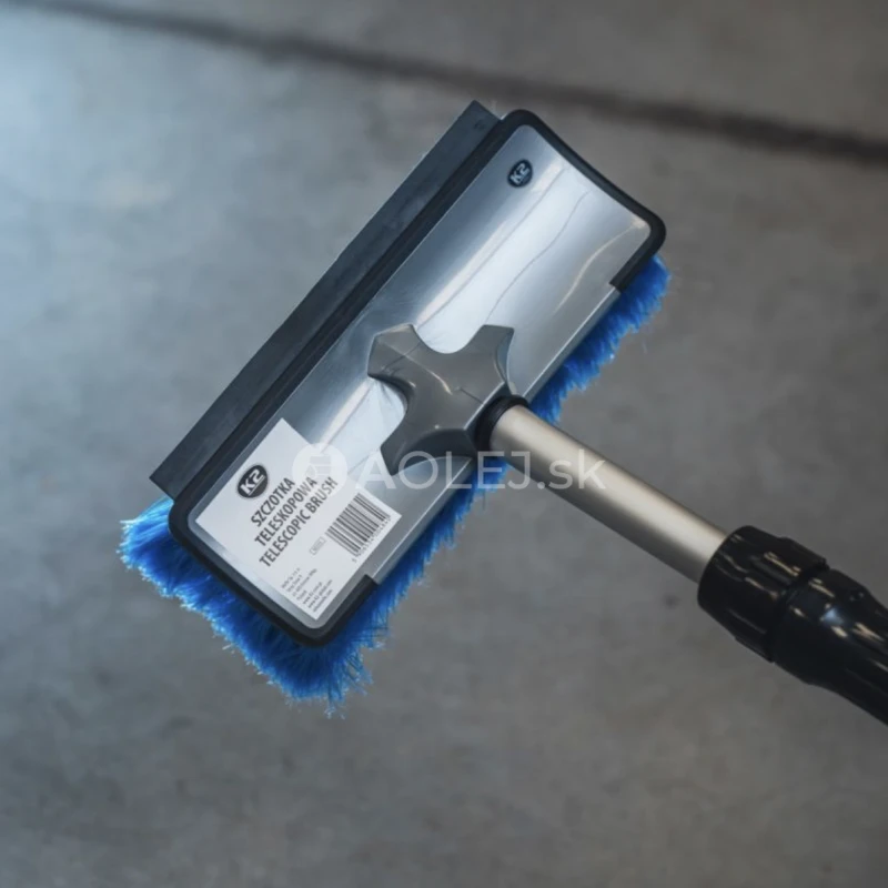 K2 Telescopic Brush - teleskopick&aacute; prietokov&aacute; kefa
