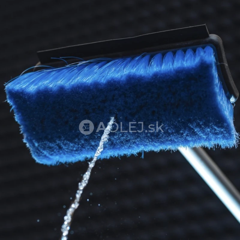 K2 Telescopic Brush - teleskopick&aacute; prietokov&aacute; kefa