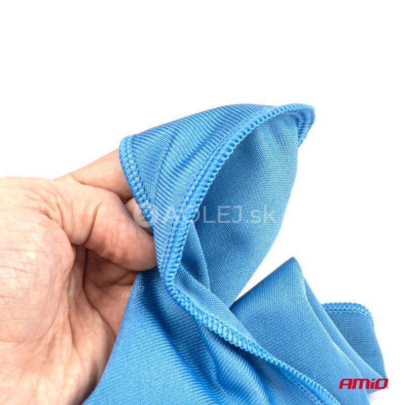 Utierka na le&scaron;tenie skla z mikrovl&aacute;kna 30x40cm AMIO-03731