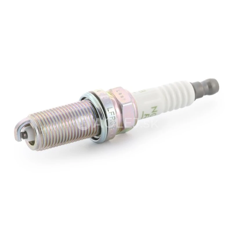 NGK 6677 Zapaľovacia sviečka LFR6B