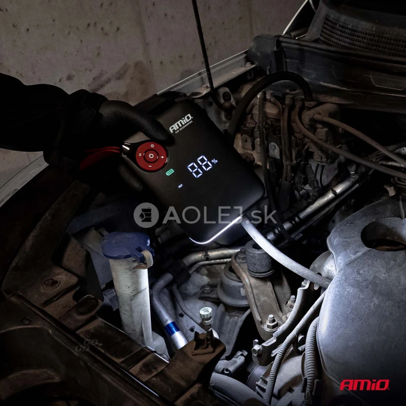 &Scaron;tartovacie zariadenie 4in1 12V 7,2Ah 600A PRO AMiO-04675