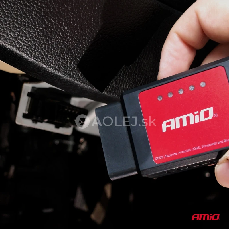 Diagnostick&yacute; skener OBD2 AMiO-04733