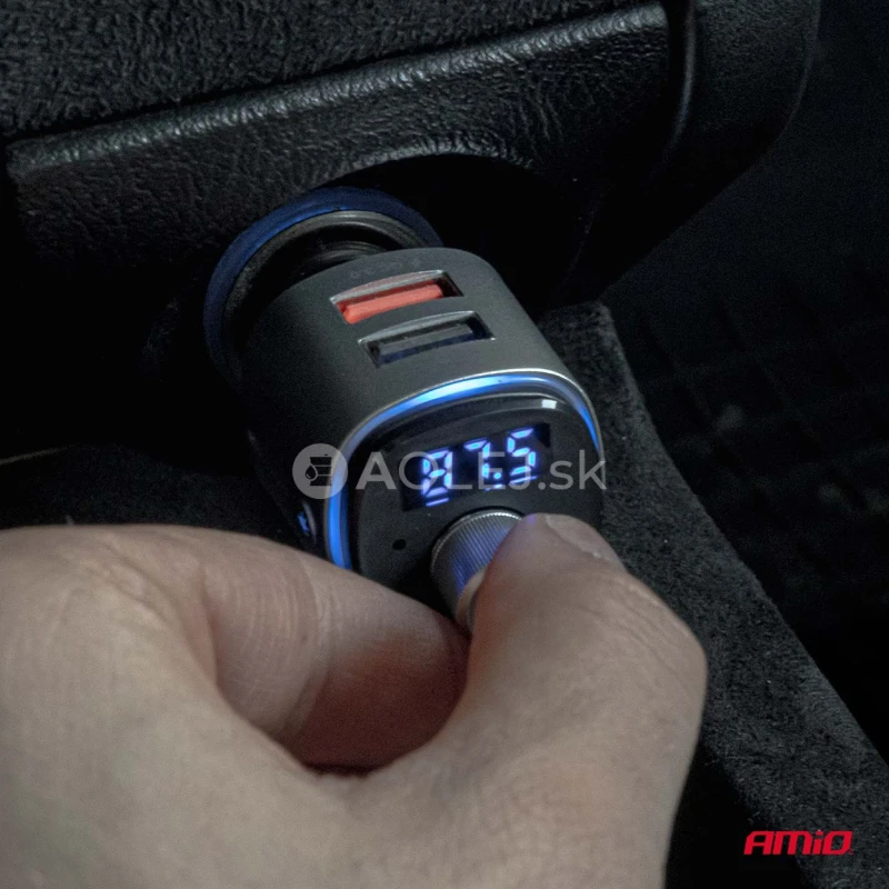 FM transmitter 2&times;USB-A microSD 12/24V AMiO-04654