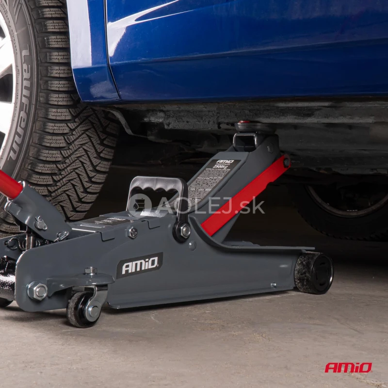 Amio Hydraulick&yacute; zdvih&aacute;k n&iacute;zkoprofilov&yacute; 2,5T CE TUV