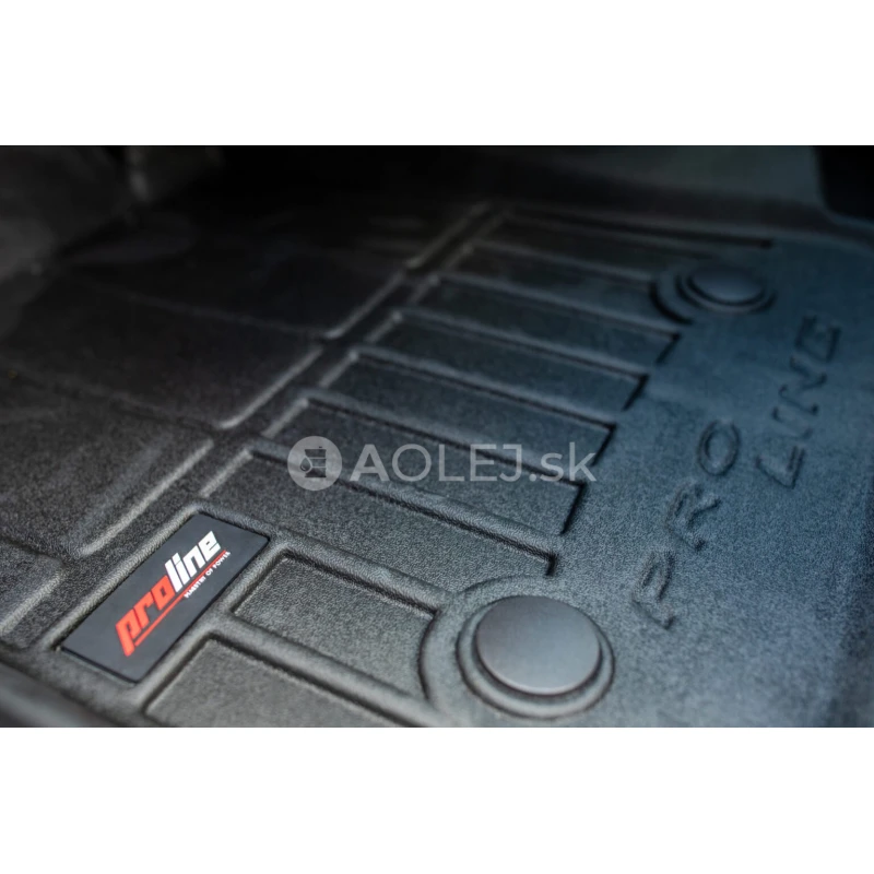 Gumenn&eacute; autokoberce AutoFrogum 427747 pre Toyota Hilux VIII