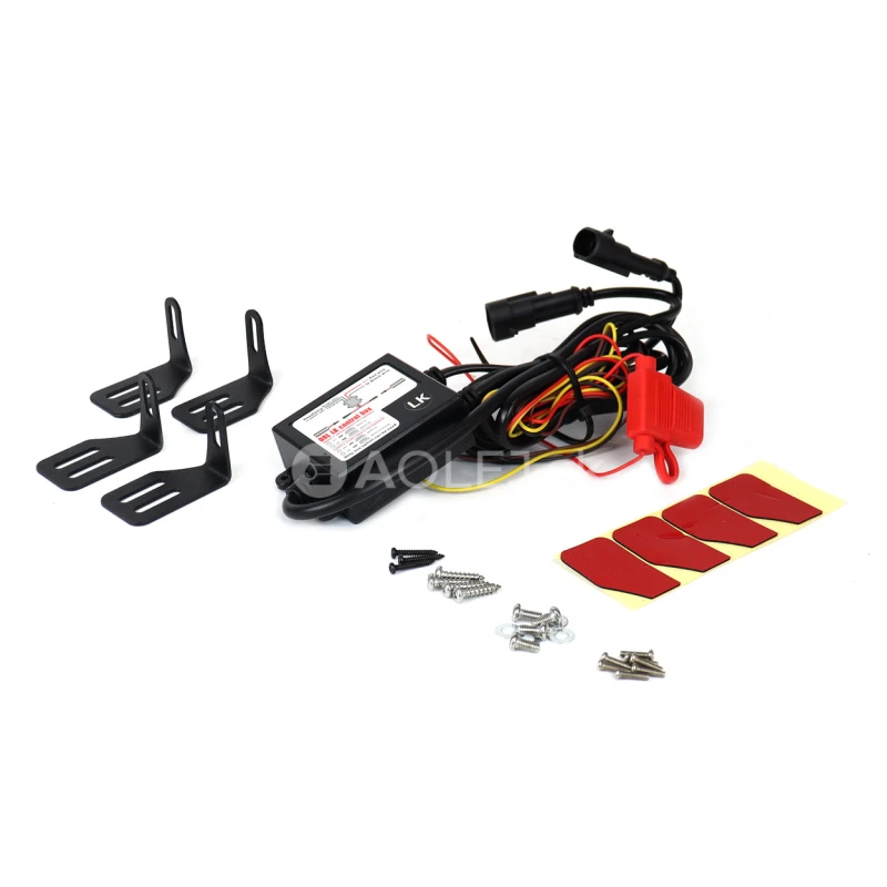 Svetl&aacute; pre denn&eacute; svietenie DRL 523HP mini Amio