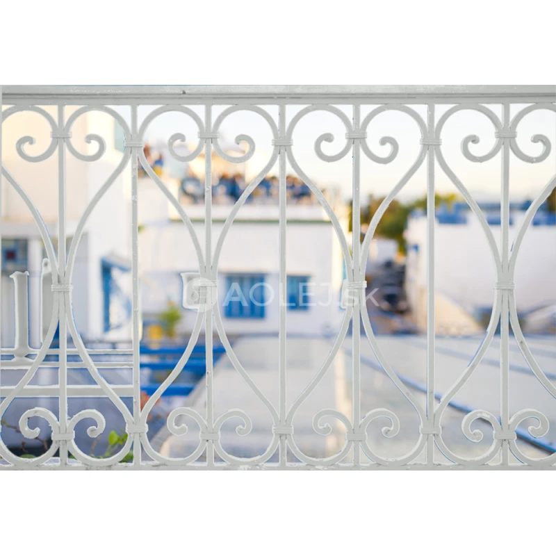Svetlosivá - RAL 7035 2.25L alkydová farba - POLOMATNÁ, druh: rozpúšťadlová