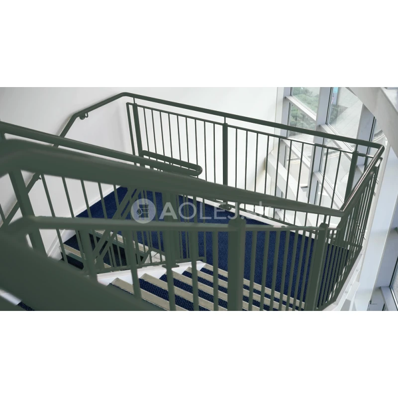 Machovo zelená - RAL 6005 750ml alkydová farba - LESKLÁ, druh: rozpúšťadlová