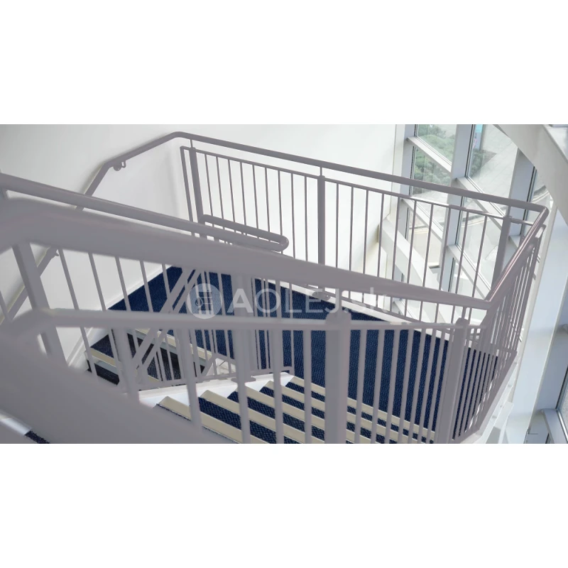 Vevericia sivá - RAL 7000 0,75L dvojzložkový vrchný polyuretán POLOMATNÝ, druh: rozpúšťadlový