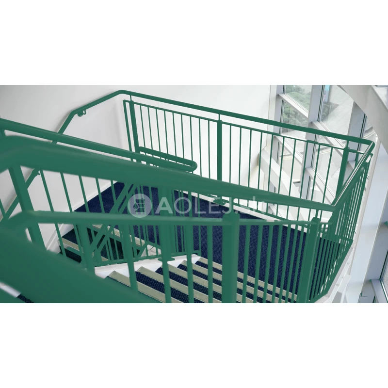 Tyrkysovo zelená - RAL 6016 2.25L jednozložková polyuretánová farba - LESKLÁ, druh: rozpúšťadlová