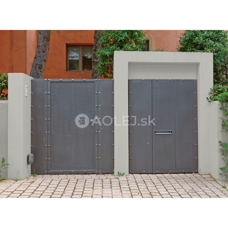 Hodvábna sivá - RAL 7044 10L fasádne farba s technológiou TRIBRID NANO silikón-akrylát-silikát